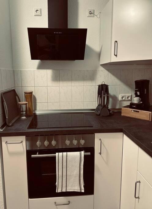 Gemuetliche Altstadtwohnung Mit Balkon Smart-Tv Erfurt Buitenkant foto
